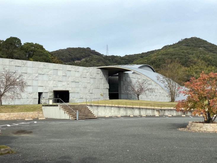 揖龍火葬場 筑紫の丘斎場