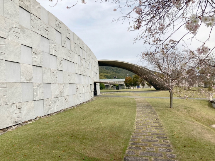 揖龍火葬場 筑紫の丘斎場