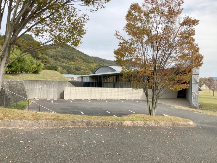 揖龍火葬場 筑紫の丘斎場