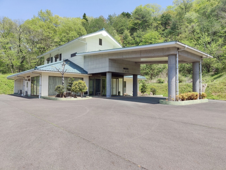 三次市甲奴斎場紅梅苑