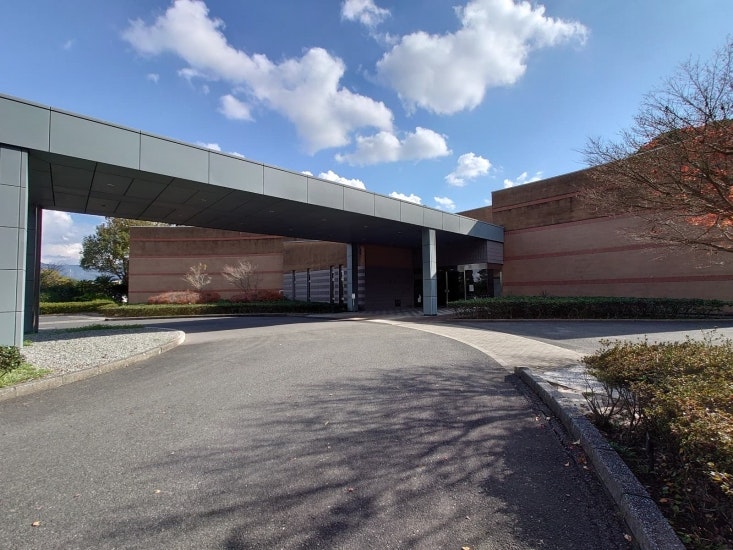 直方市火葬場天翔館