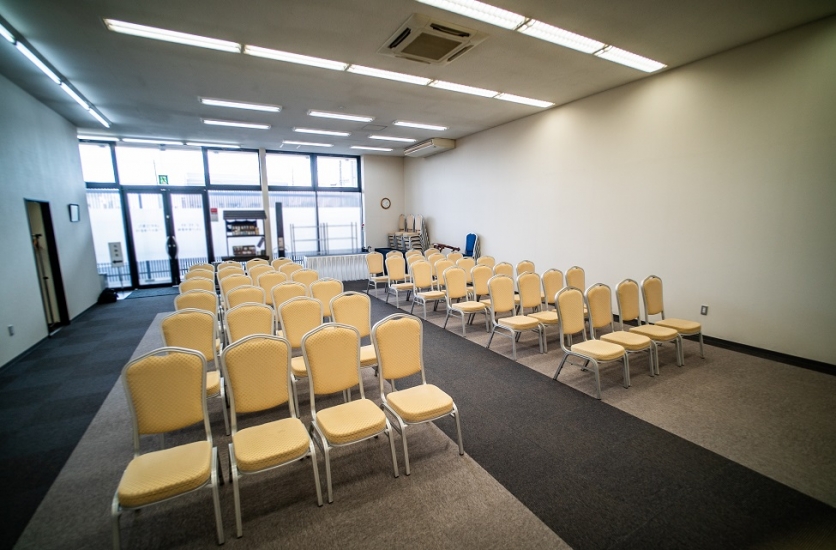 万場千音寺斎場