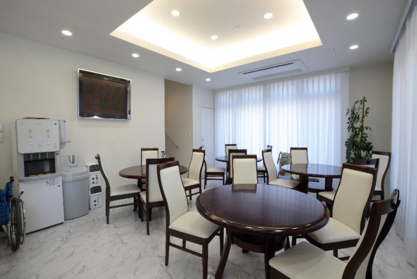 白川会館　花音