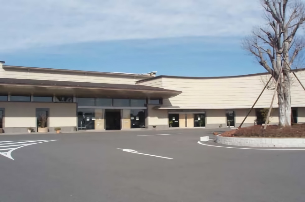 上尾伊奈斎場つつじ苑