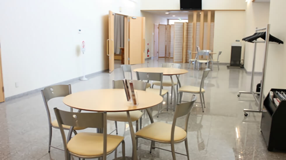 なむ南無プラザ 白銀