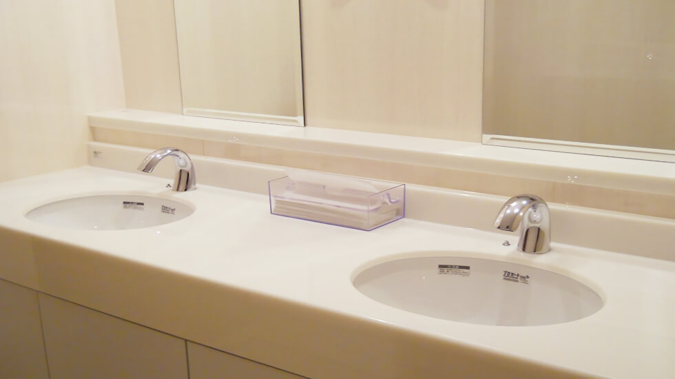 高徳寺 新井白石記念ホール