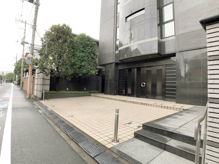 玉泉院 玉法会館