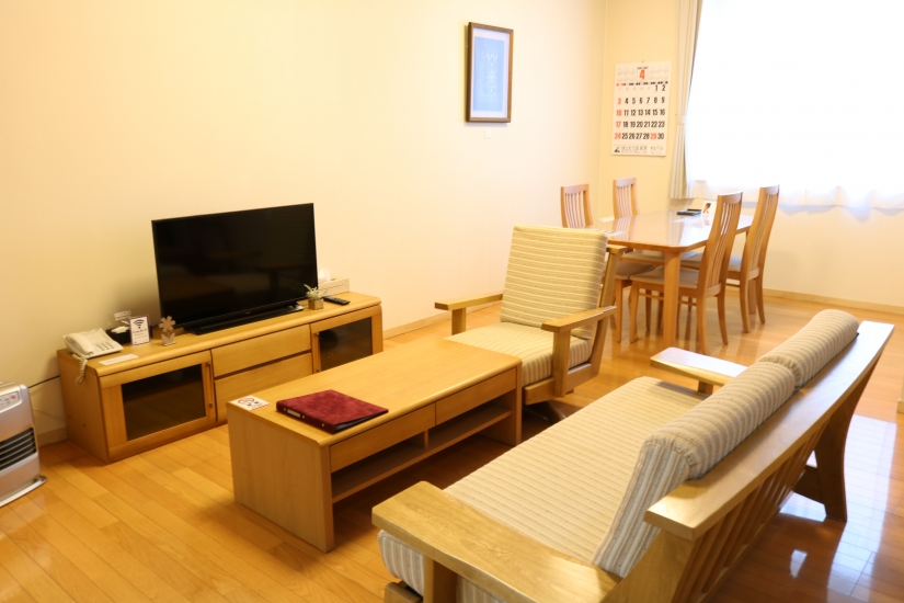 ほこだて仏光堂のお葬式「掬水苑いずみ」