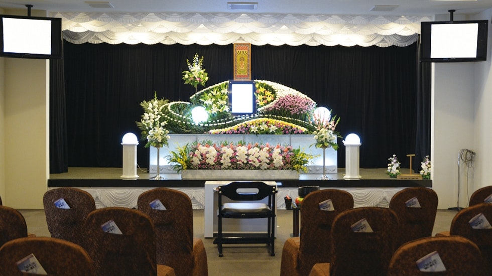 自由な家族葬 千の風 小頭式場