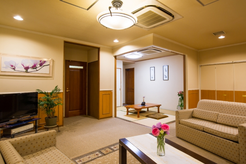 サンセルモ玉泉院 大町会館