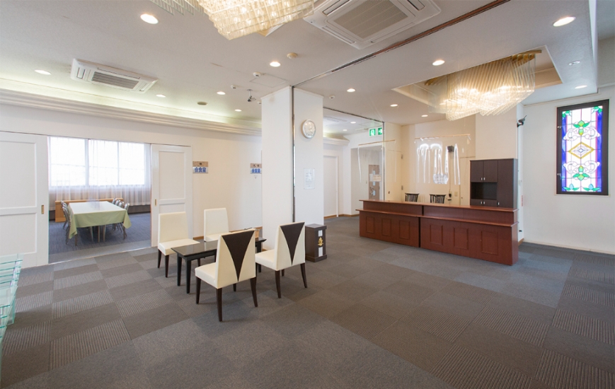 玉泉院 南大分会館