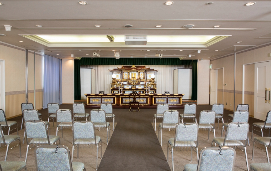 玉泉院 南大分会館