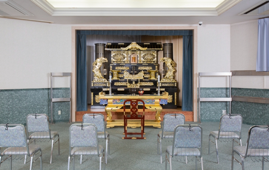 玉泉院 南大分会館