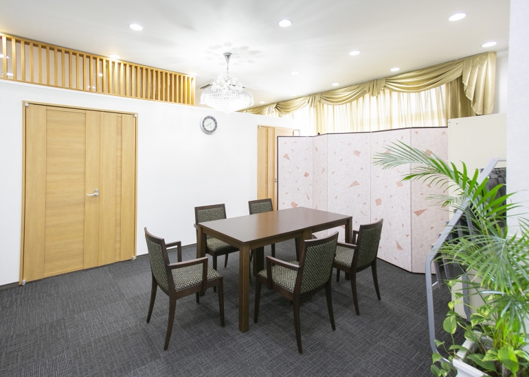 玉泉院野中会館