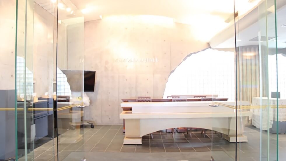 東京メモリードホール