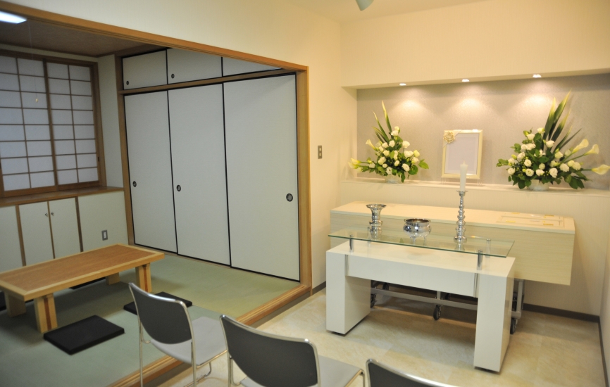 小さなお葬式 鶴見駅前ホール