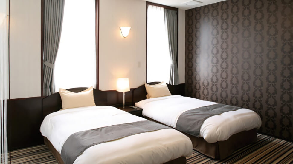 イズモホール岡崎北