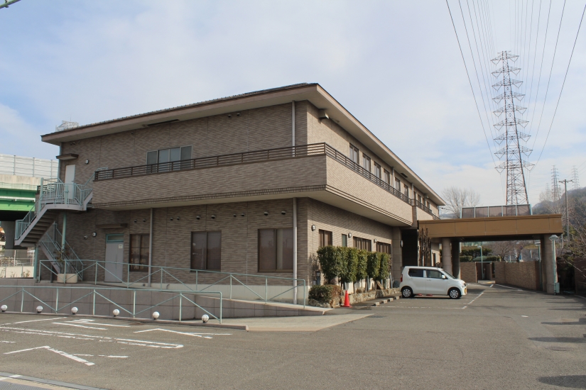 葬儀会館 ティア四條畷