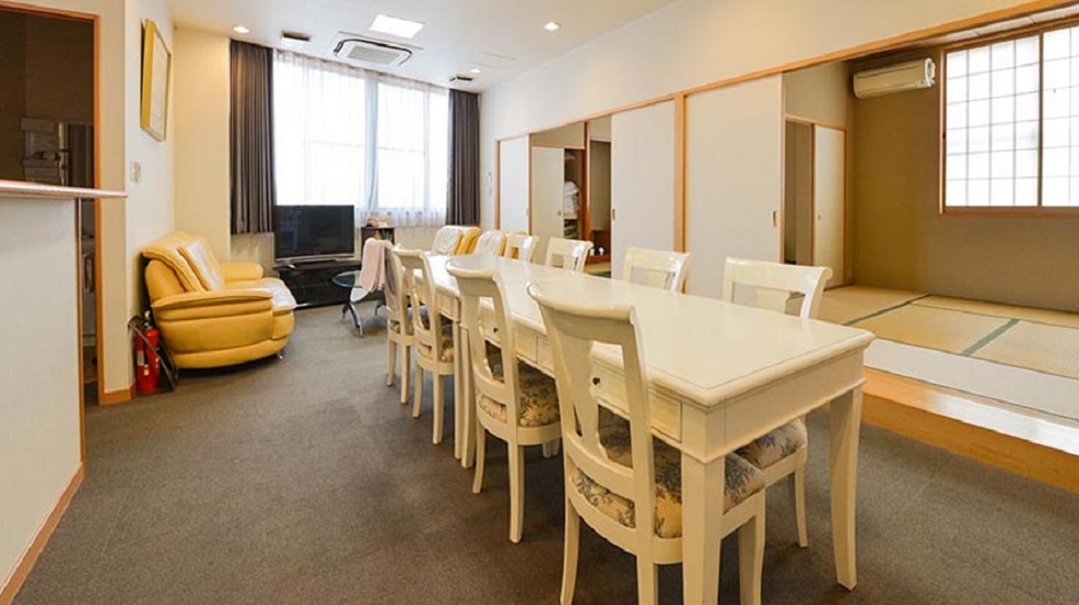 メモリードホール今宿