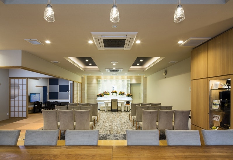 自由な家族葬 千の風 東大阪八戸ノ里ホール