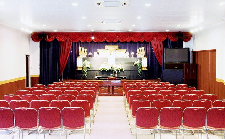 天国社春日会館