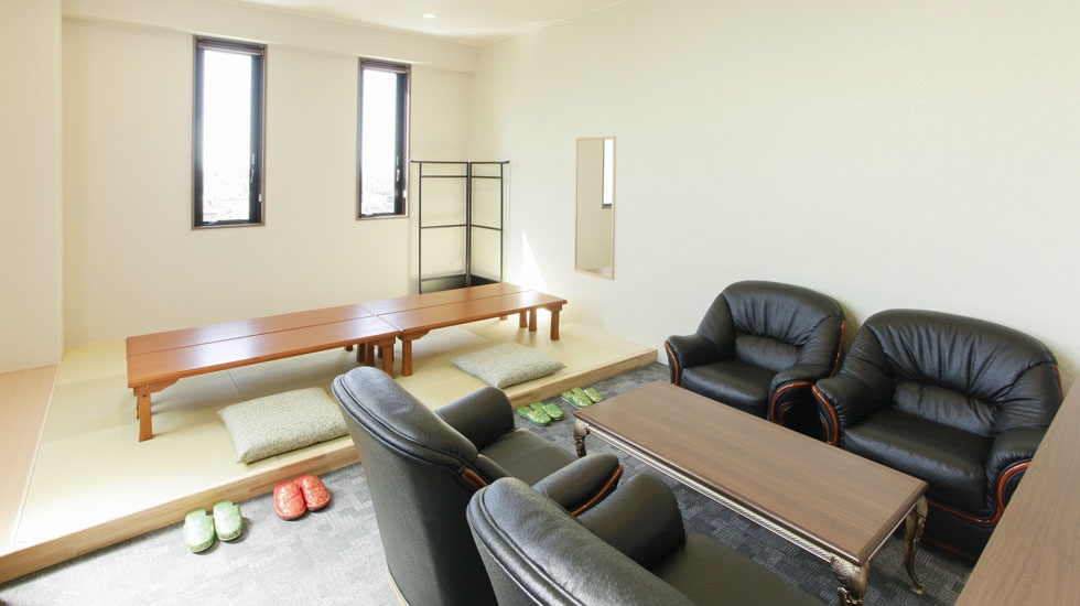 イズモ葬祭 春日井 貴賓館