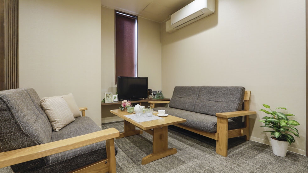 イズモ葬祭 春日井 貴賓館