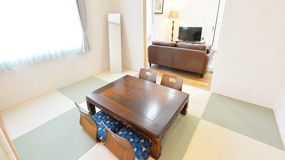 小さな森の家 野田清水