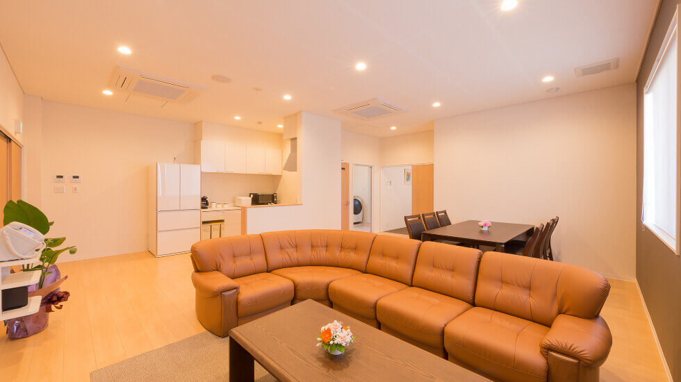 ナウエルホールまほろば