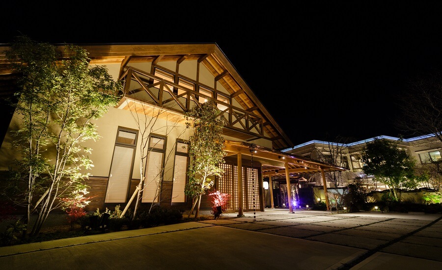 川西多田飛翔殿