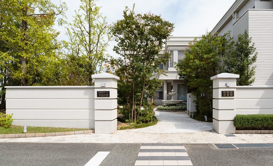 川西多田飛翔殿