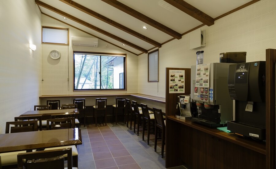 日生中央飛翔殿