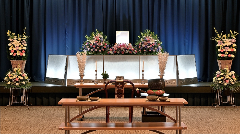 自由な家族葬 千の風 瑞穂北方式場