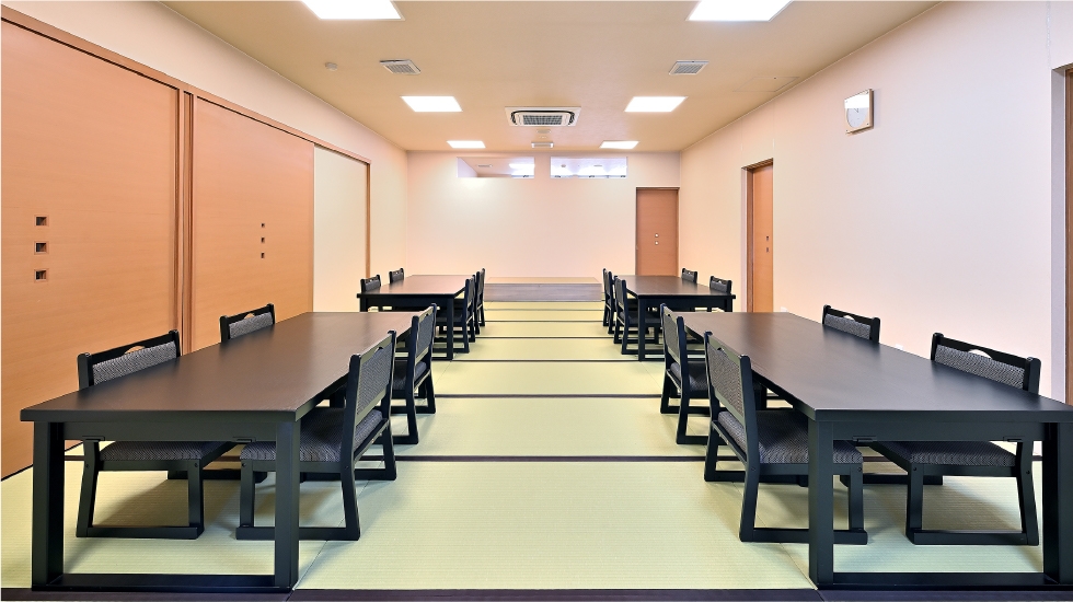 自由な家族葬 千の風 瑞穂北方式場