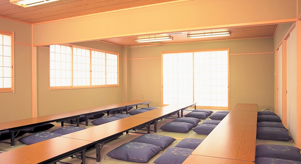 のうひグリーンホール前平