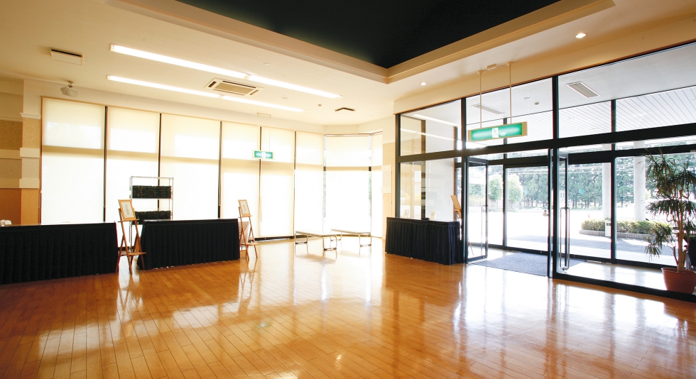 のうひグリーンホール前平