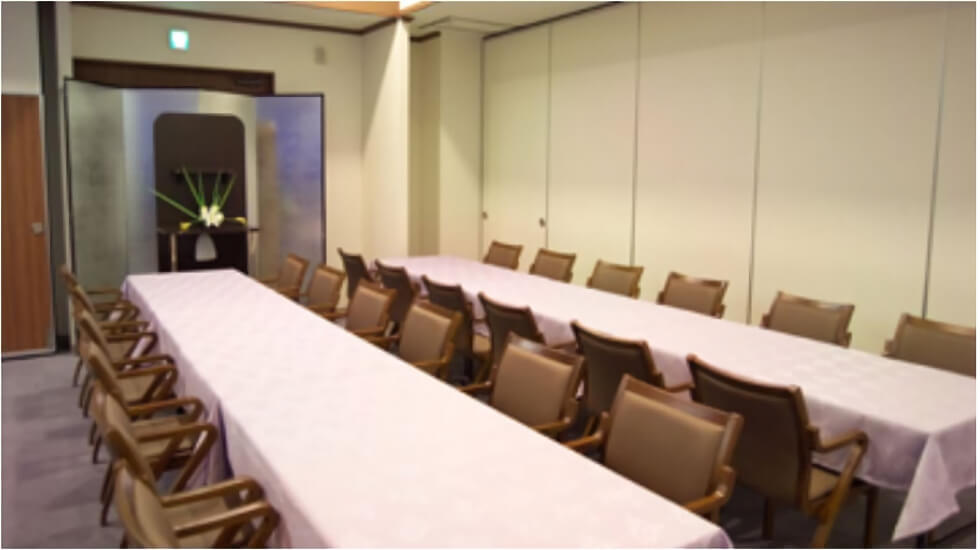 セレモール霞目