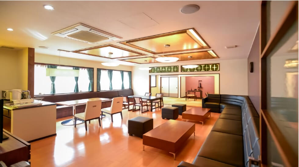 ファミリーホール天王