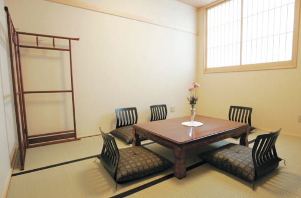 あいネットホール中島