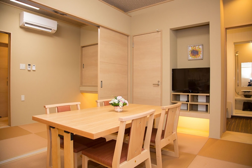 自由な家族葬 千の風 箕面ホール