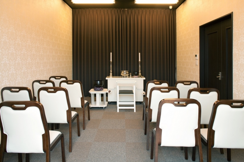 家族葬ホール臼井
