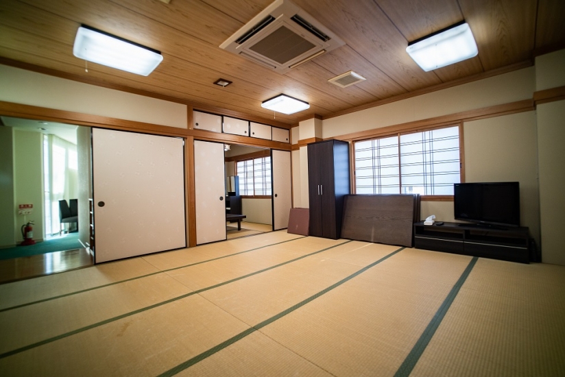 徳重南家族斎場