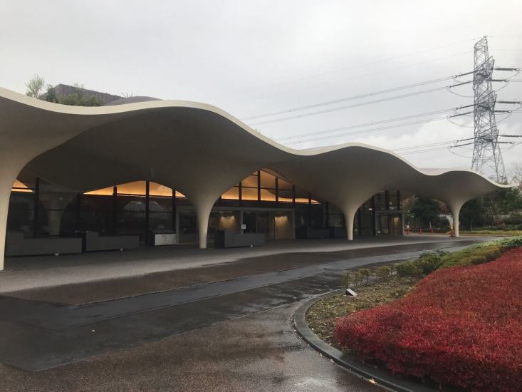 川口市めぐりの森(火葬場)