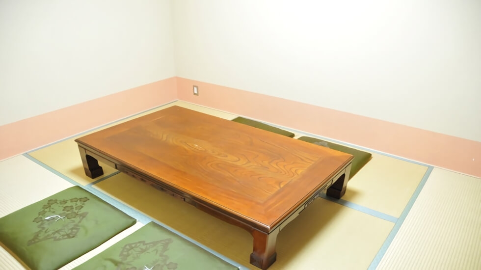 鶴見区緑地横葬儀会館