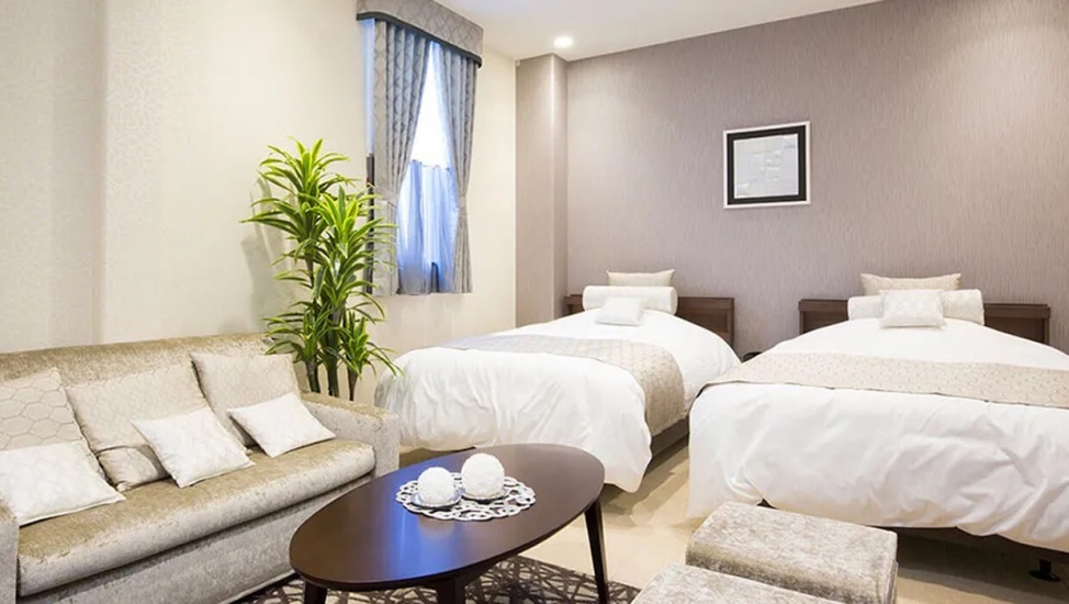 サン・ライフ　ファミリーホール高尾