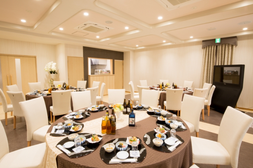 サン・ライフ ファミリーホール大和