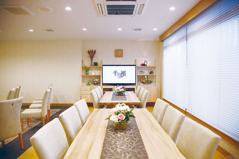 自由な家族葬 千の風 豊中服部ホール