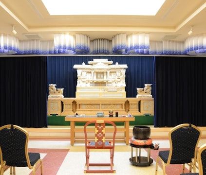 フェニックスホール 四ツ山玉泉院