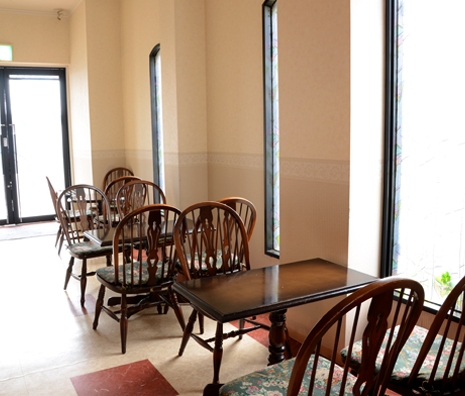 フェニックスホール 四ツ山玉泉院