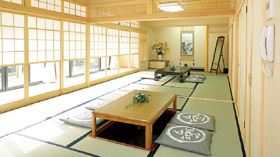 日典ラサ金山・別邸やすらぎ